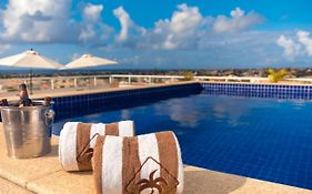 Malibu Plaza Hotel
