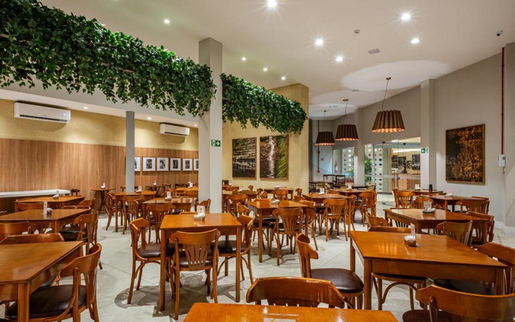 Malibu Plaza Hotel Lauro de Freitas Esterno foto