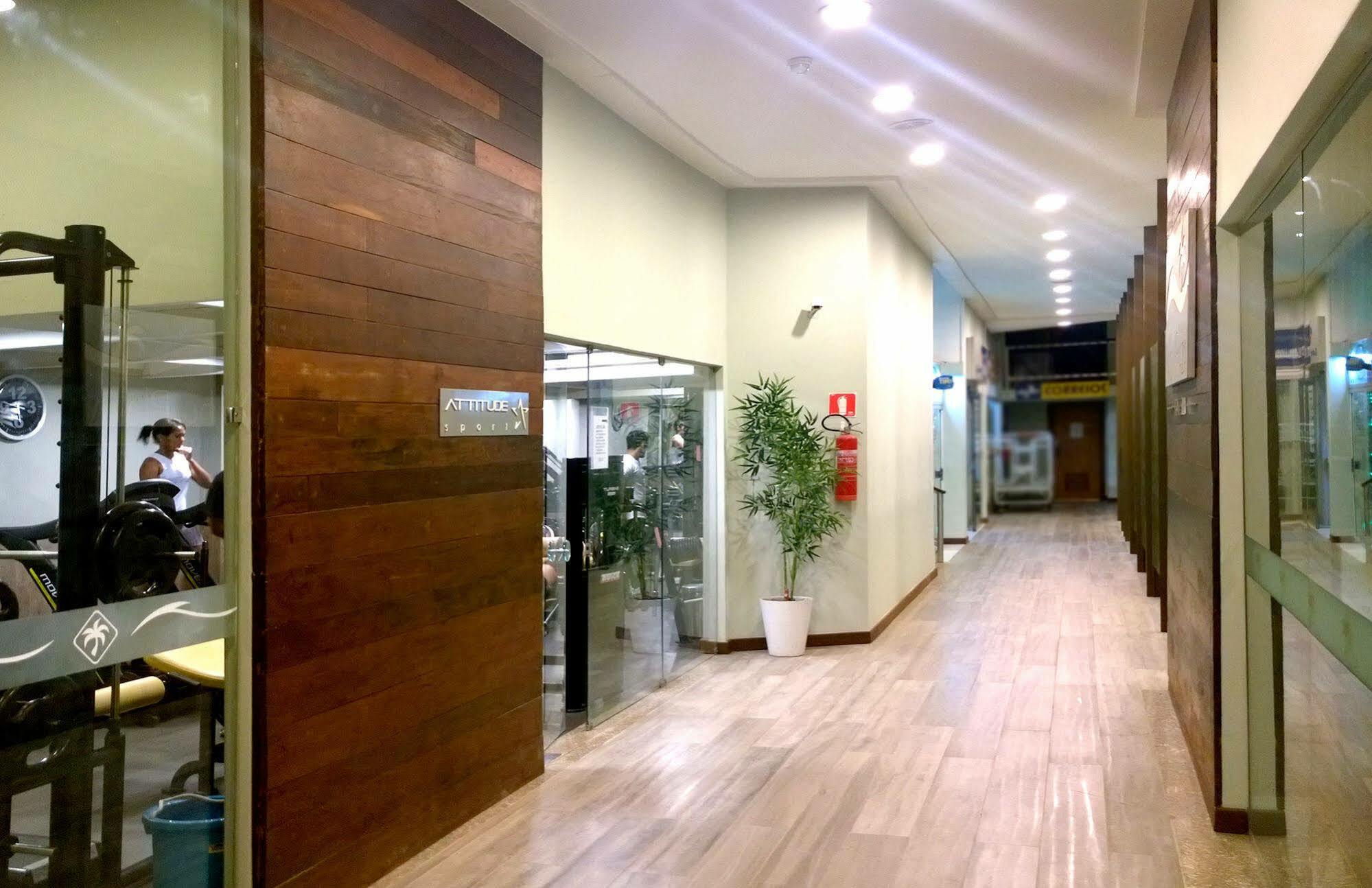 Malibu Plaza Hotel Lauro de Freitas Esterno foto